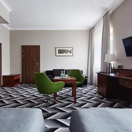 Hotel Apis 4*