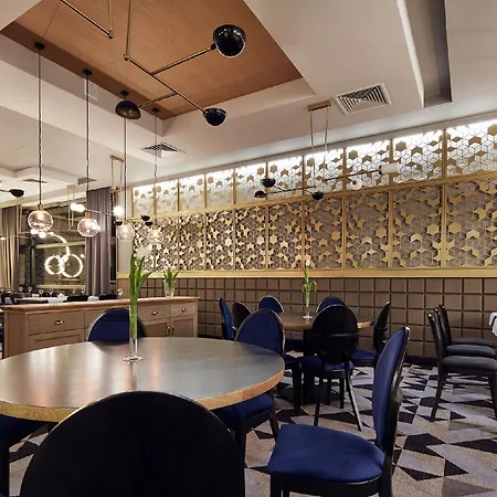 Apis Hotel Cracovia