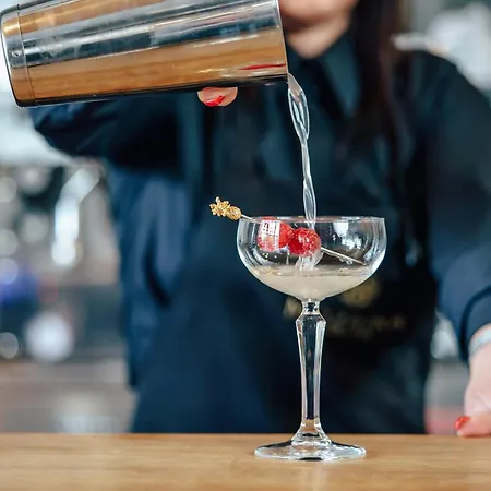 Apis 4* Краков