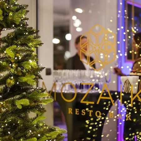 Apis 4* Краков