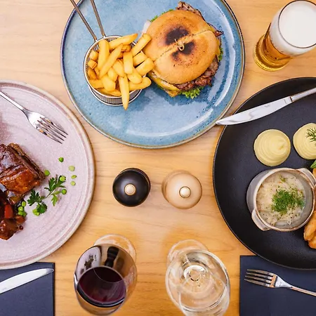 Apis Отель Краков