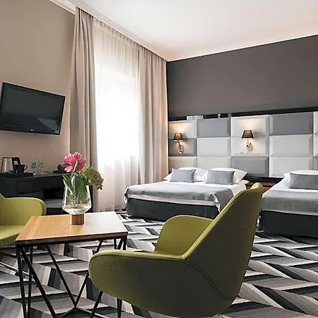Apis 4* Kraków